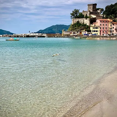 Daire Cinqueterre Sea
